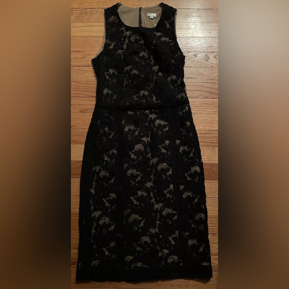 CHLOE & REESE black lace beige sleeveless stretchy sheath knee length dress 6 s